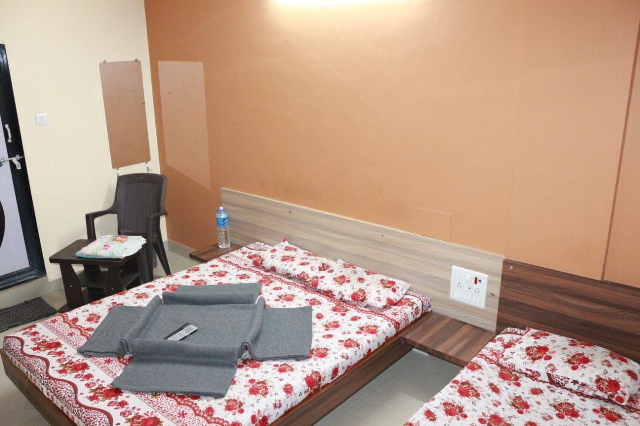 HOTEL LAXMI SADAN Somnath Gujarat Specialty Hotel Reviews Photos   Hotel Laxmi Sadan 