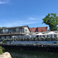 A pretty spot - good service