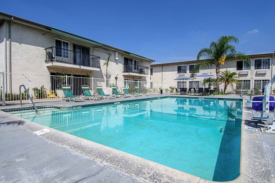 Rodeway Inn Near Maingate Knott S 68 8 8 Updated 2020 Prices Motel Reviews Buena Park Ca Tripadvisor