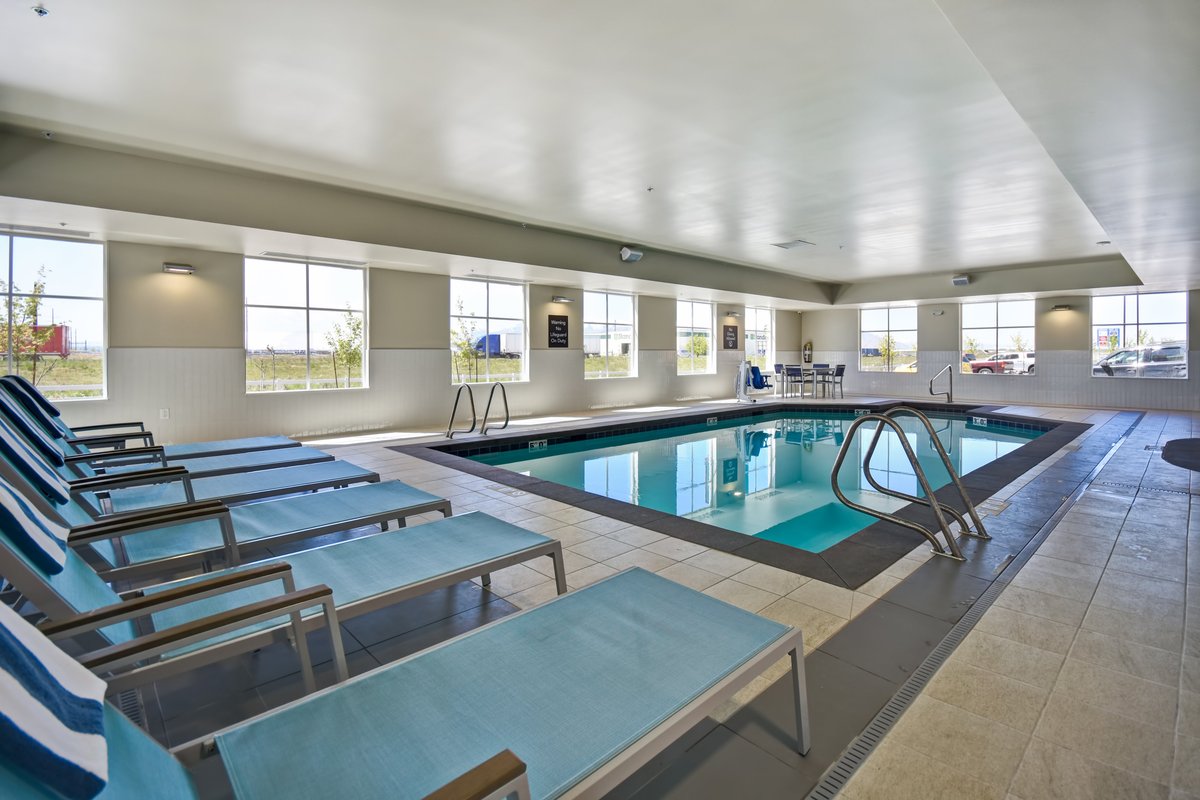 Homewood Suites by Hilton Salt Lake City Airport Pool: Pictures ...