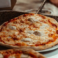Pizza margherita