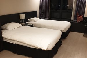 Room & Suite