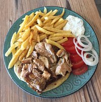 Πίτα με λαχταριστό ΚΟΤΟσουβλι!