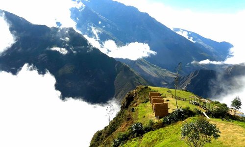 Whit the mountains
