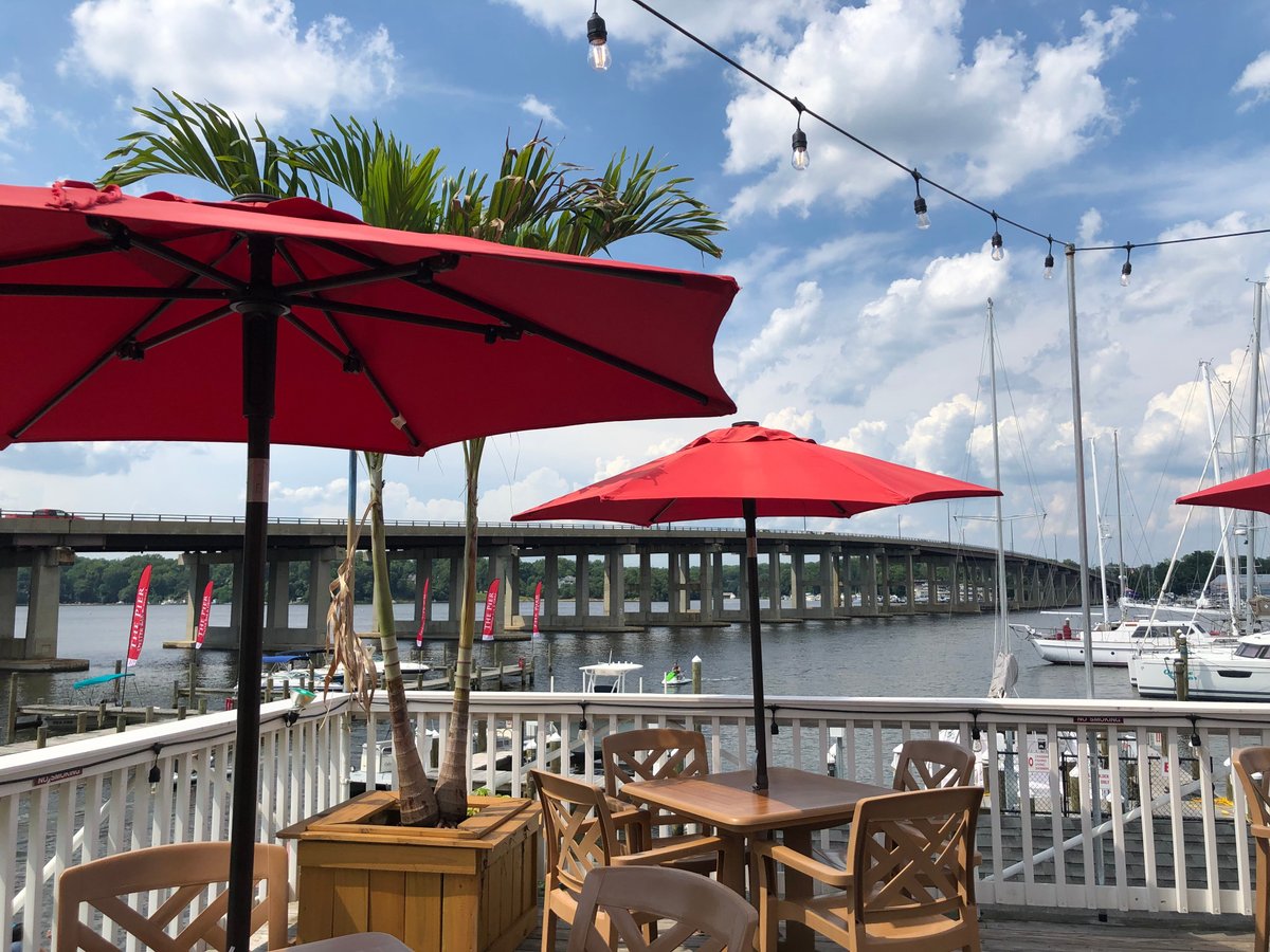 THE PIER OYSTER BAR & GRILL, Edgewater - Menu, Prices & Restaurant ...