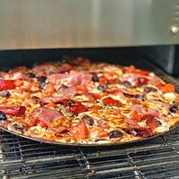 Rustic pizza