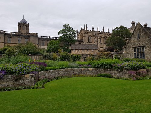 The 5 Best Oxford Gardens Updated 2024