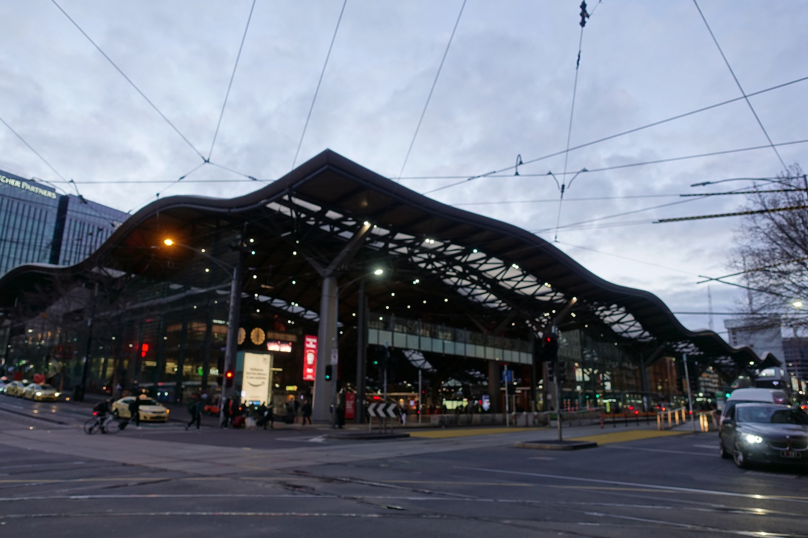 left luggage southern cross station