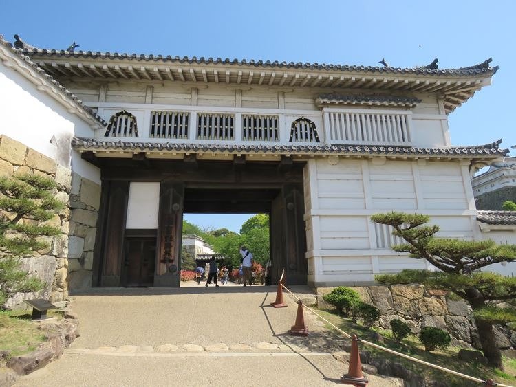 Shachi-gawara at Himeji Castle (姫路城) in Himeji, Japan