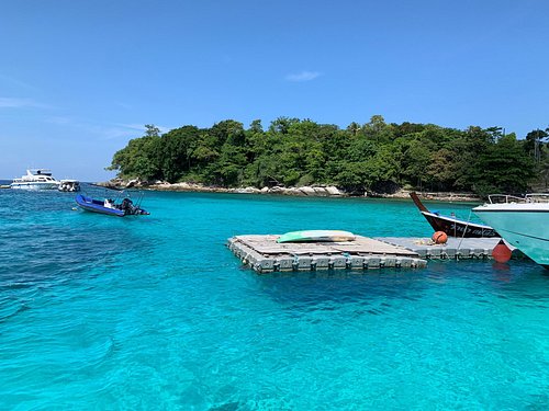 beach travellers thailand