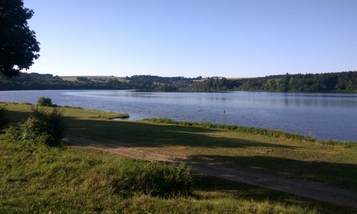 Kemp "moře u rybníka" Krucemburk. Příroda krásná, kemp na úrovni Balkánu před 30lety.... záchody,sprchy..... :-( :-)