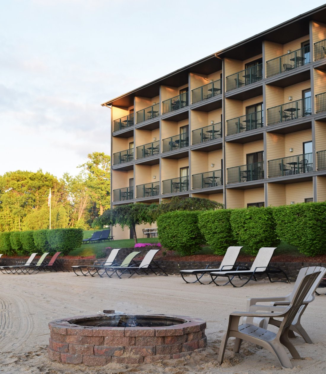 ‪Beachfront Hotel Houghton Lake Michigan‬ ‪Houghton Lake‬, מישיגן