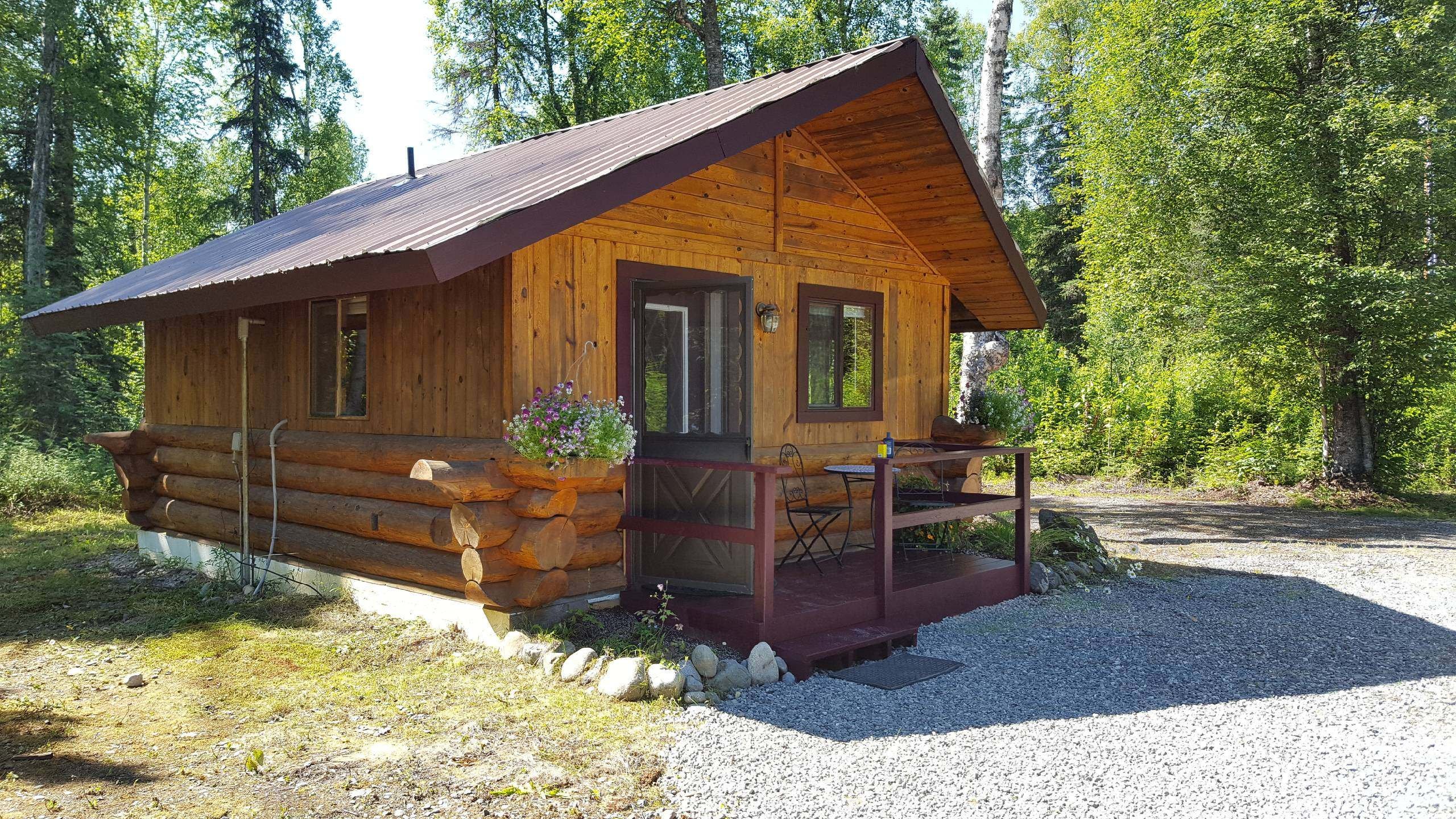 TALKEETNA FIREWEED CABINS Prices Campground Reviews Alaska   Talkeetna Fireweed Cabins 