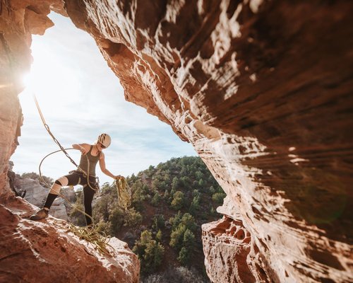 Spelaion Brasil - Novos Longes para Canyoning - DUAL CANYON GUIDE