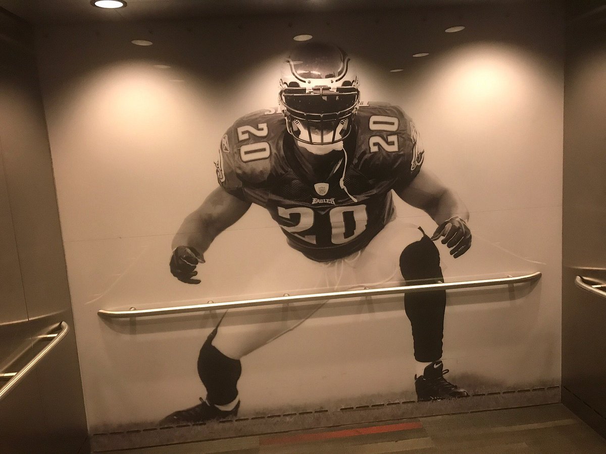 Philadelphia Eagles LOCKER ROOM & Stadium Tour! Lincoln Financial