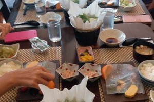 餐飲