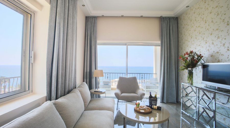 Panoramic Suite Sea View