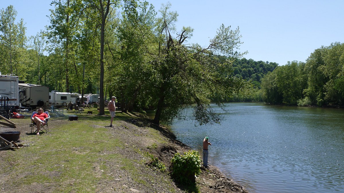 Campground Map - The Blue Canoe RV Resort - Connellsville PA