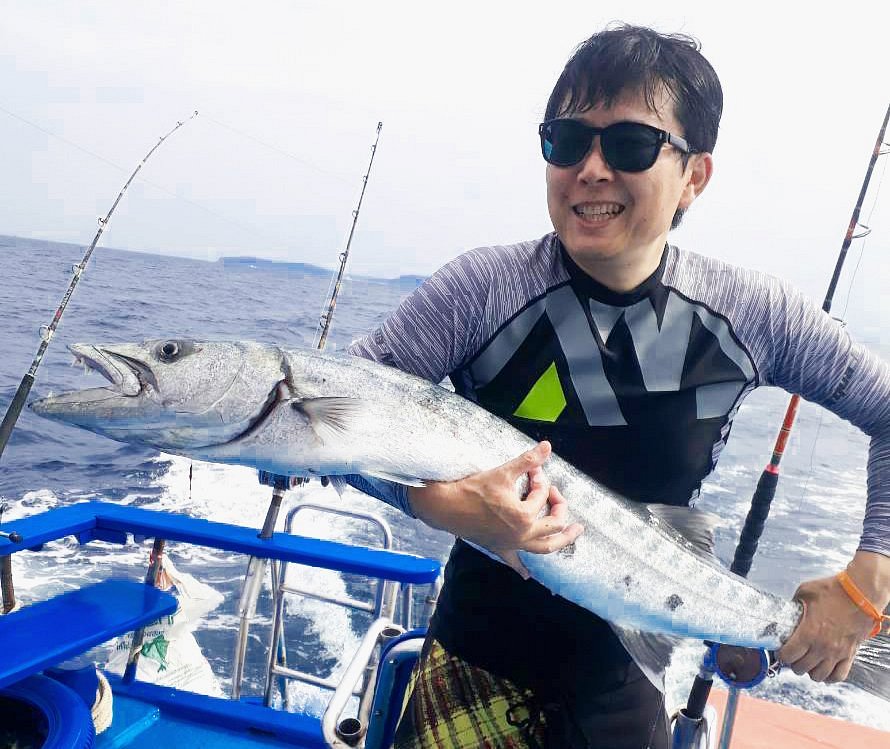 Fish booking. Пхукет рыбалка. Phuket удочка. Golden Fisherman Пхукет. AC Phuket Fishing Park.