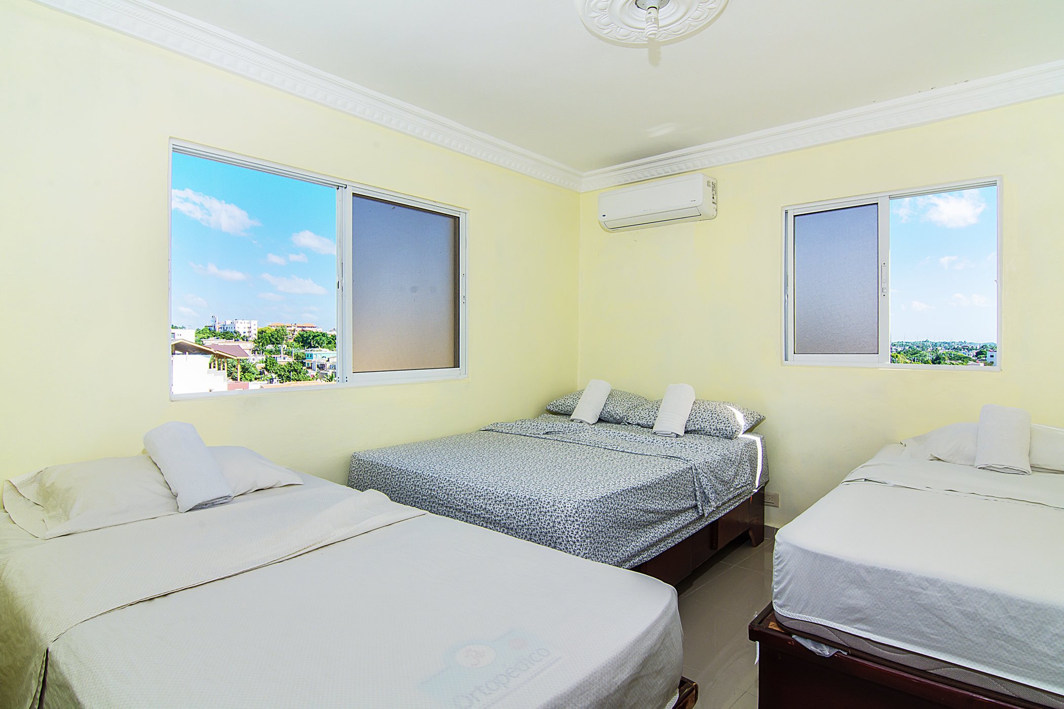 Tropical Island Aparthotel by null