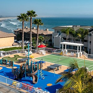 The newly renovated Family Play Deck at Pismo Lighthouse Suites. 