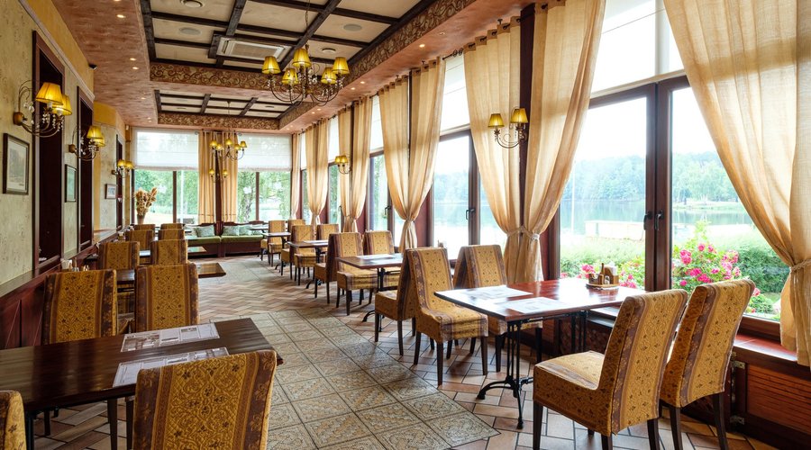 The restaurant