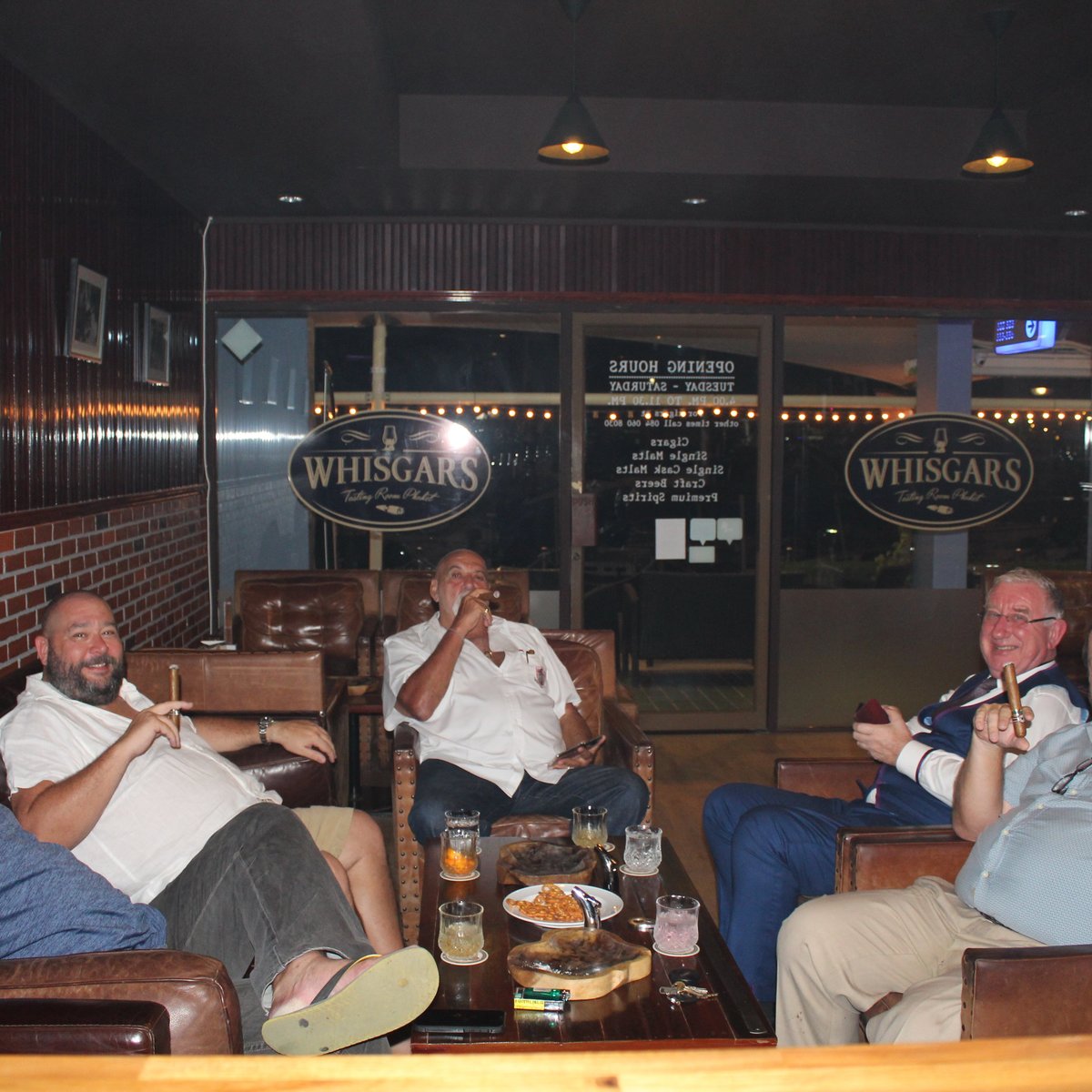 Whisgars Tasting Room Phuket, Пхукет: лучшие советы перед посещением -  Tripadvisor