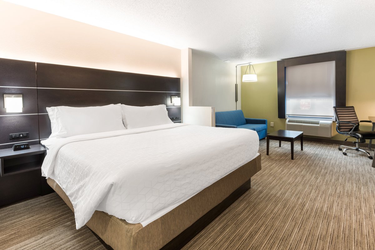 Holiday Inn Express Columbus Downtown An Ihg Hotel 104 ̶1̶2̶1̶ Updated 2022 Prices