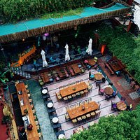 Aigli Geni Hamam
Garden of Flavors & Spirits
Open: Monday to Friday
19:00-01:00 (Restaurant)
19:00-03:00 (Bar-Cocktails)
Rsv ☎ 2313059024 / ✉ 6981844902