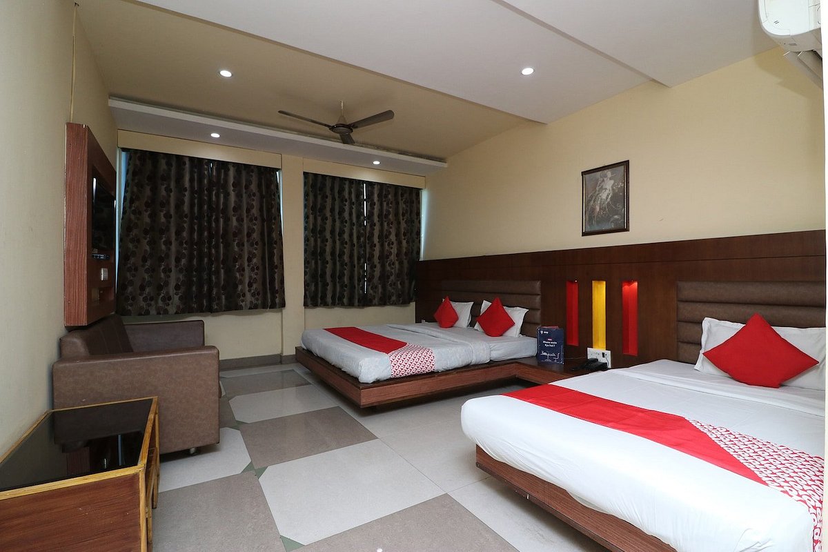 OYO 24178 Hotel Vrindavan Regency, hotel en Bikaner