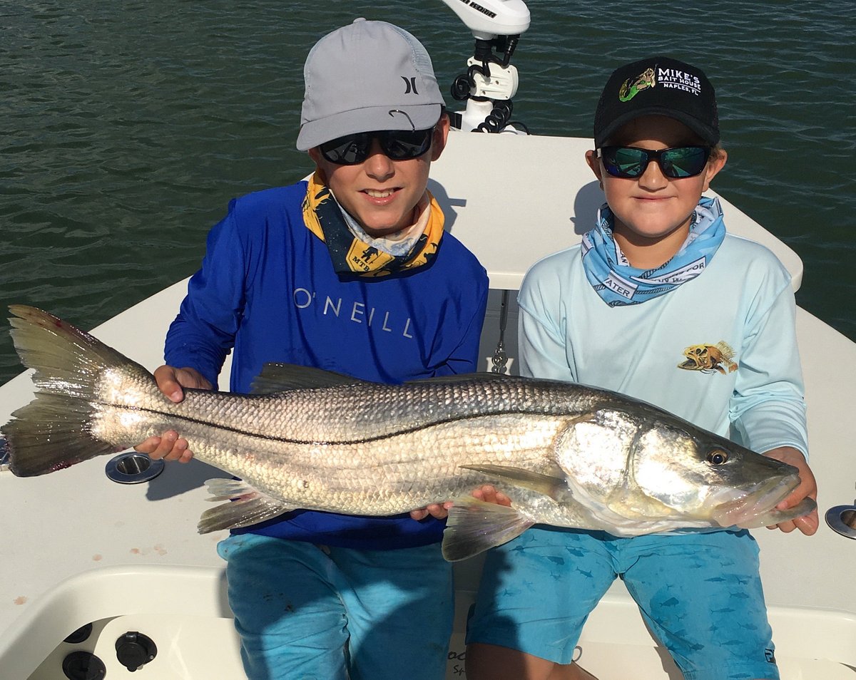 BUSTNLOOSE Backwater Charters  Naples Fishing Charters - Naples Fishing  Guide specializes in fishing the backwaters from Naples to the 10,000  islands targeting Snook, Redfish, Trout, Tarpon, and various other species.