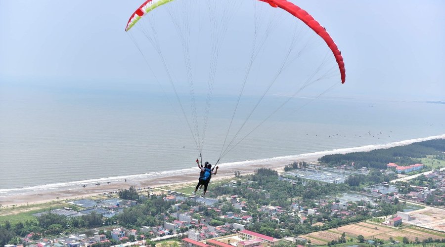 Paragliding