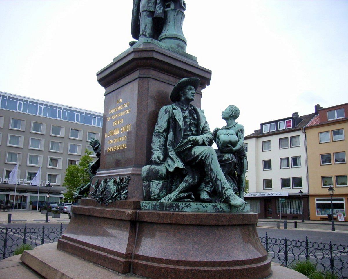 Burgermeister-Smidt-Denkmal (Bremerhaven) - All You Need to Know BEFORE ...