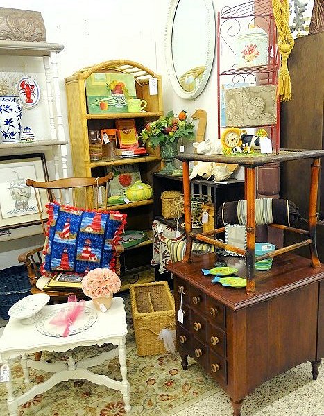 Southern Antiques and Accents Downtown image