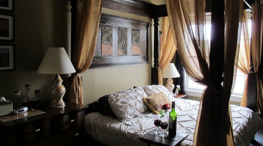 Safari Suite, with a king size bed and small kitchenette is one of our more romantic rooms.