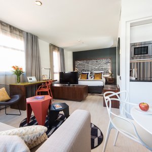 Guest room