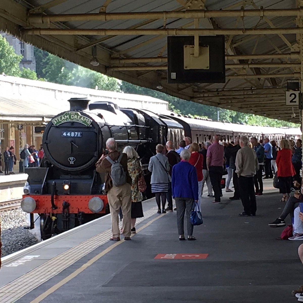 steam train trips from london