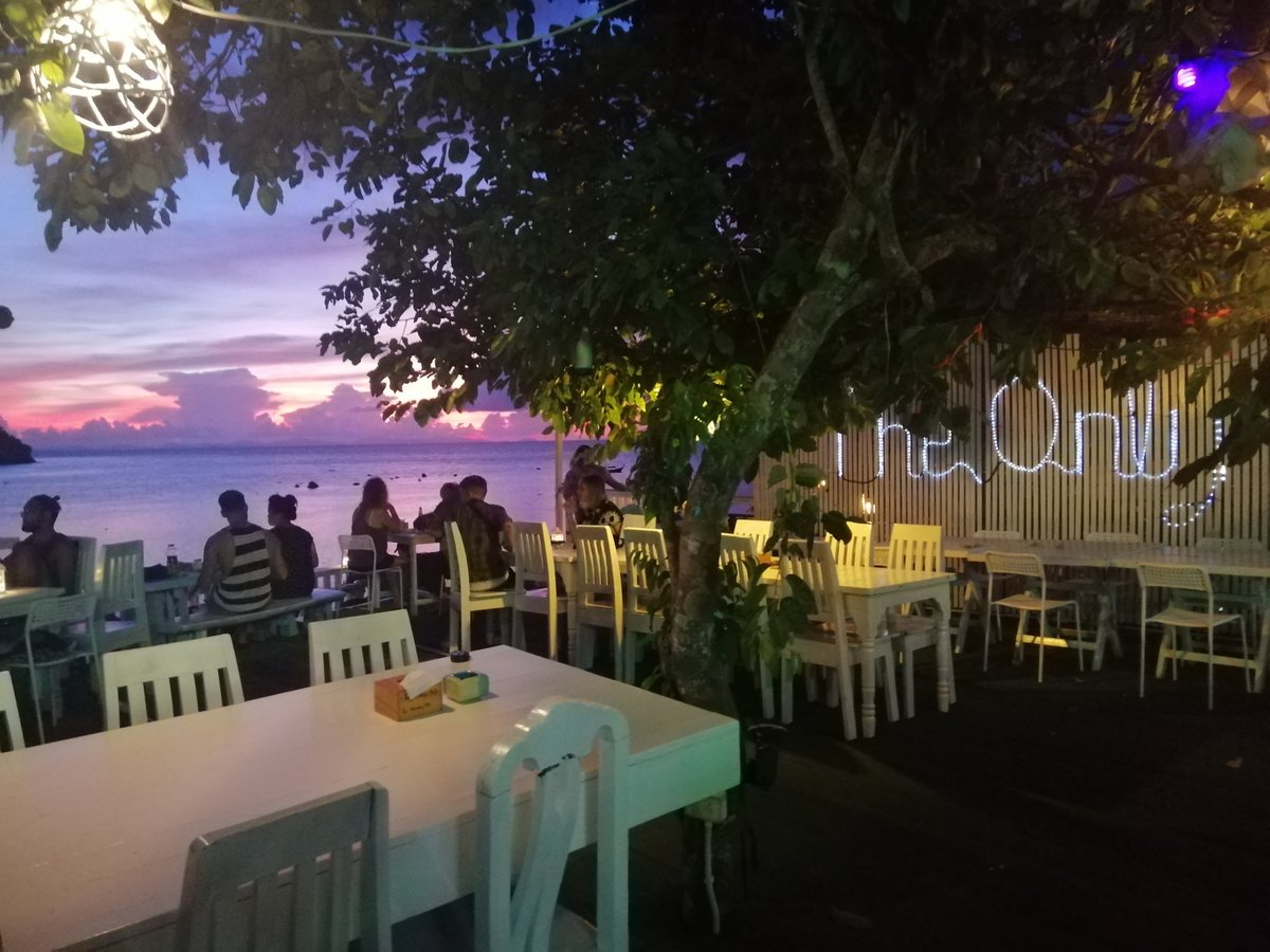 THE ONLY BAR PHI PHI, Ko Phi Phi Don - Updated 2024 Restaurant Reviews ...