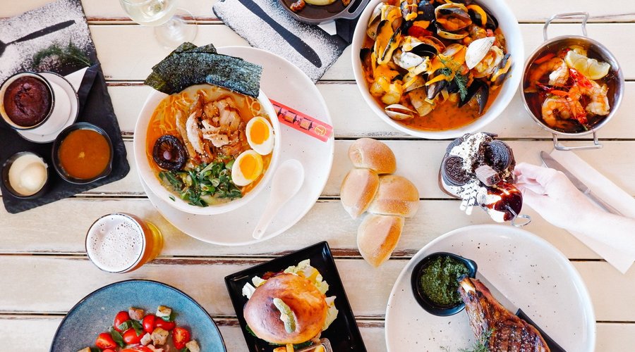 Our restaurant is open 7 days a week for lunch and dinner.