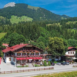 Laufaufnahme des Hotel Der Alpenhof in Bayrischzell-Osterhofen