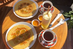 Bersantap