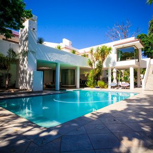 getlstd_property_photo