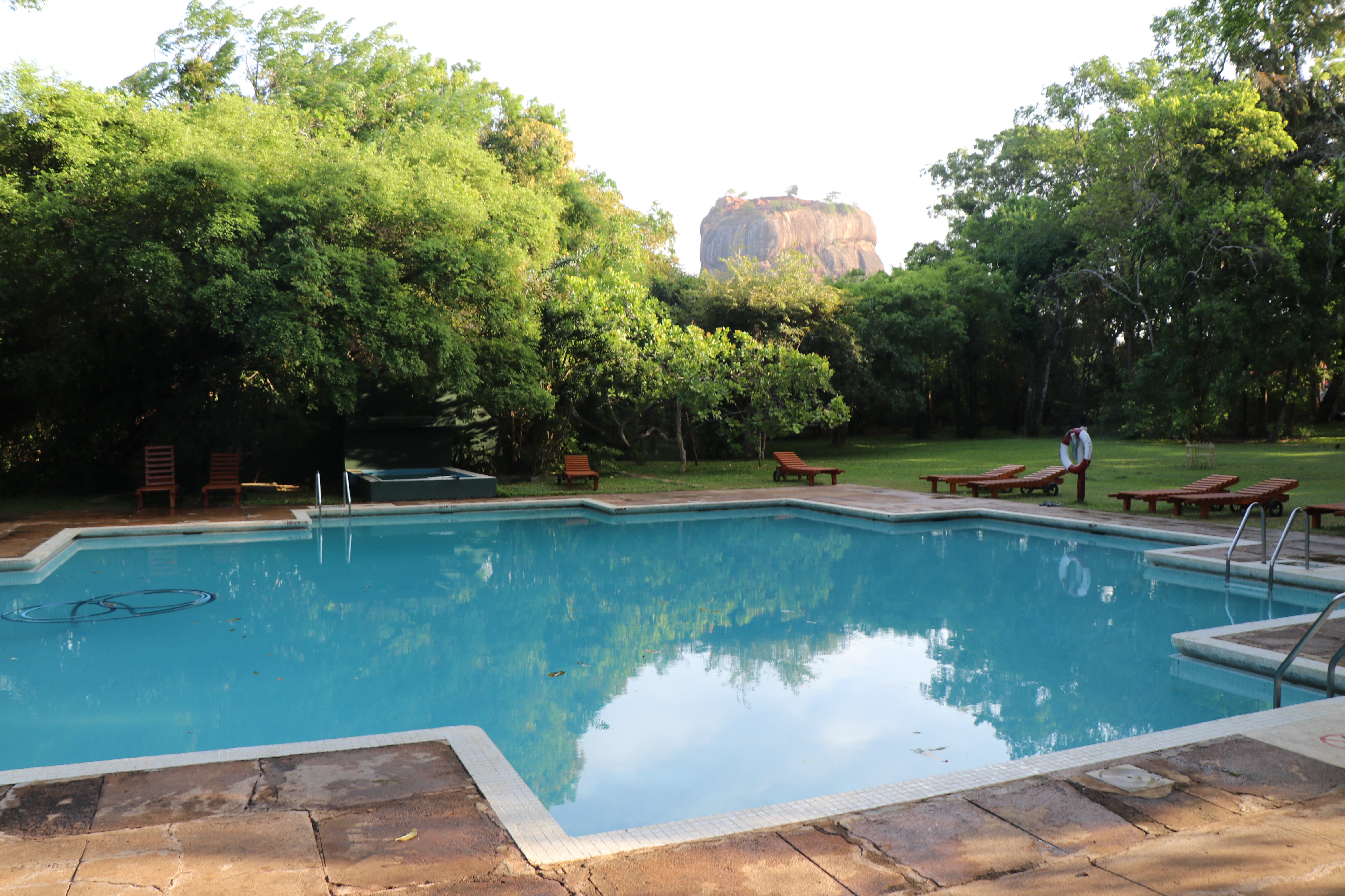 Sigiriya Village Hotel Pool: Pictures & Reviews - Tripadvisor