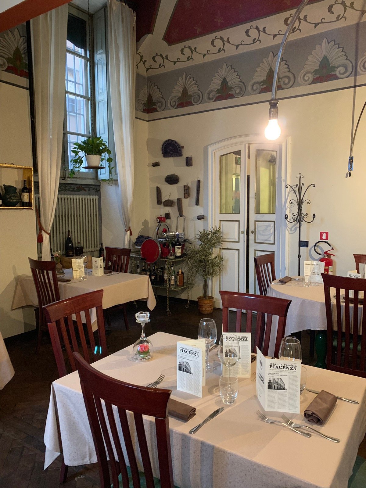 GIOVI'S CAFFE', Piacenza - Restaurant Reviews, Photos & Phone Number -  Tripadvisor