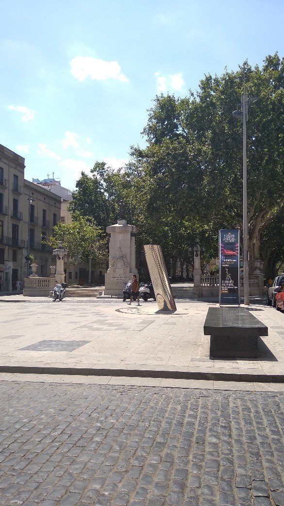 Imagen 10 de Monumento a Narciso Monturiol