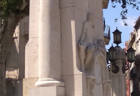 Monumento a Narciso Monturiol