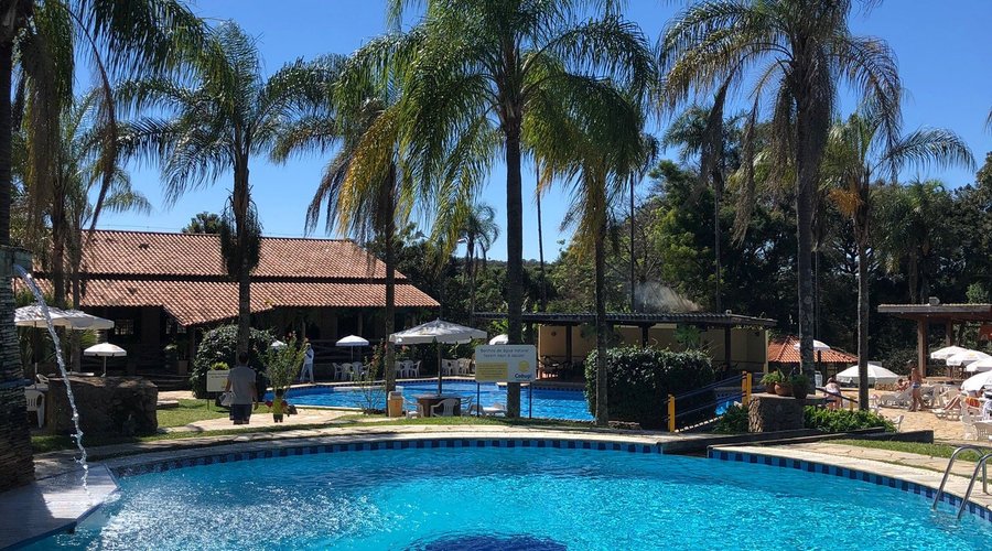Área das piscinas
