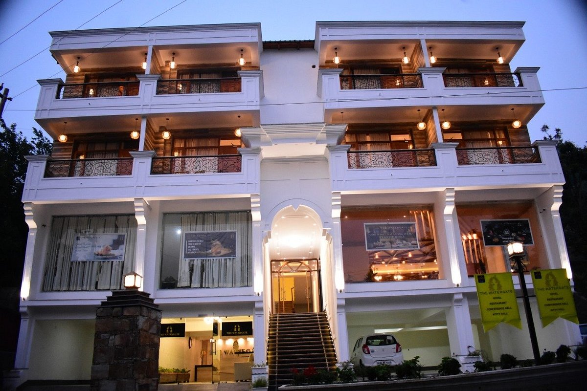 Aaroham The Watergate Hotel Bhimtal, hotel in Mukteshwar
