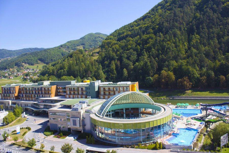 hotel thermana park lasko slovenia