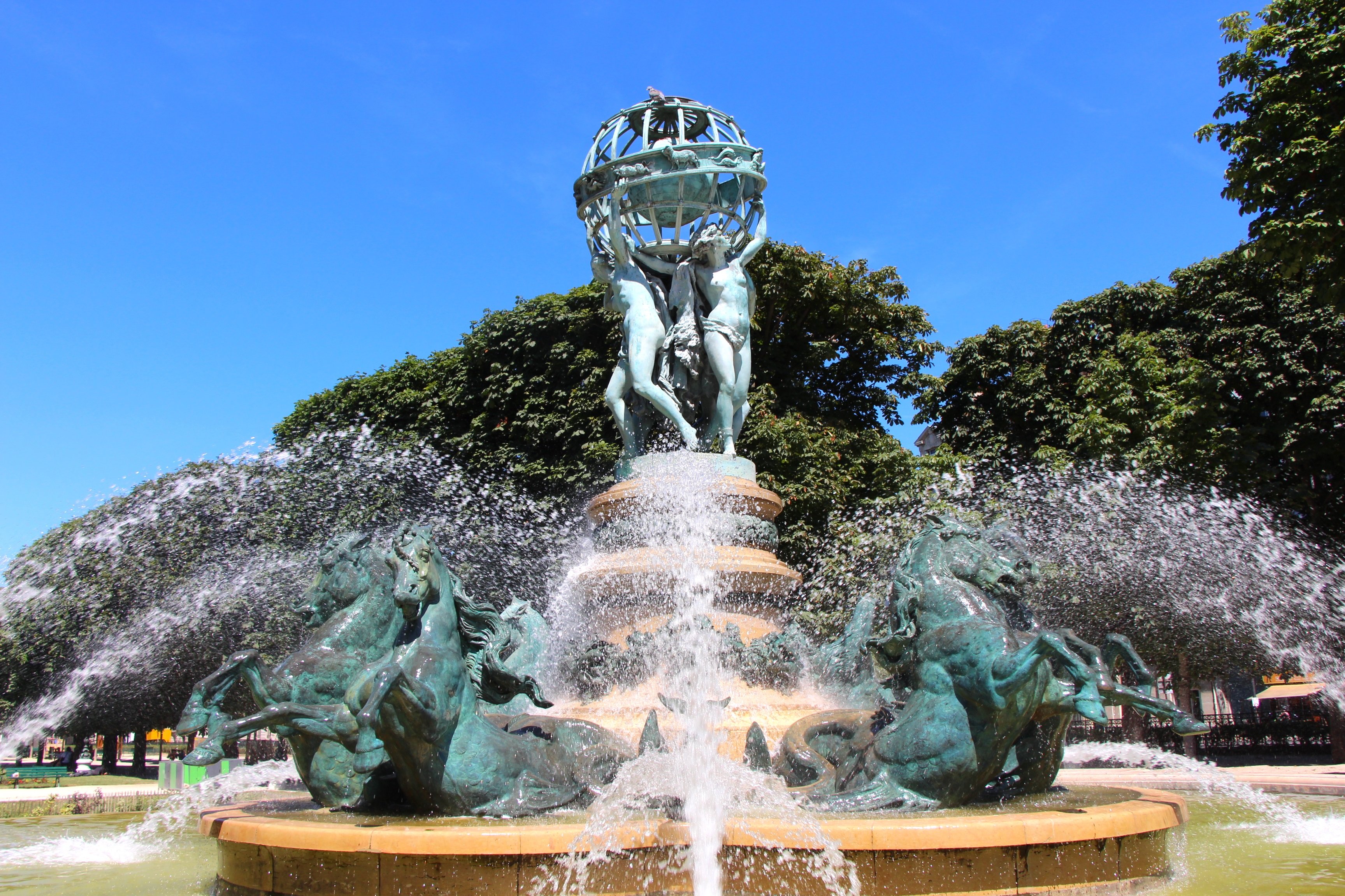 Fontaine des Quatre Parties du Monde (Paris) - All You Need to